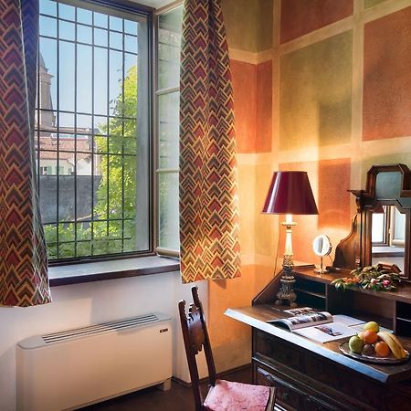 Palazzo Castiglioni Luxury Suite And Rooms مانتوفا المظهر الخارجي الصورة
