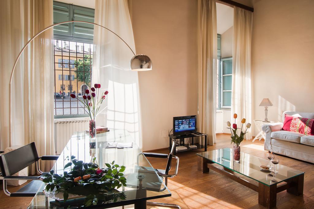 Palazzo Castiglioni Luxury Suite And Rooms مانتوفا المظهر الخارجي الصورة